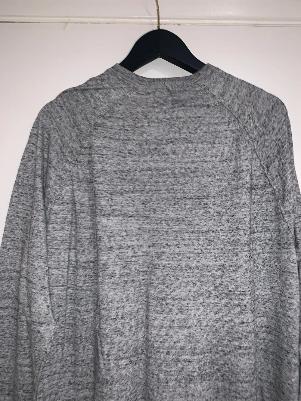 Old Navy Men's Heather Gray Long-Sleeve Crewneck Sweater